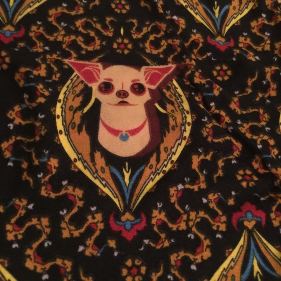 🖤LULAROE🖤 Chihuahua Print Leggings - Picture 2 of 6